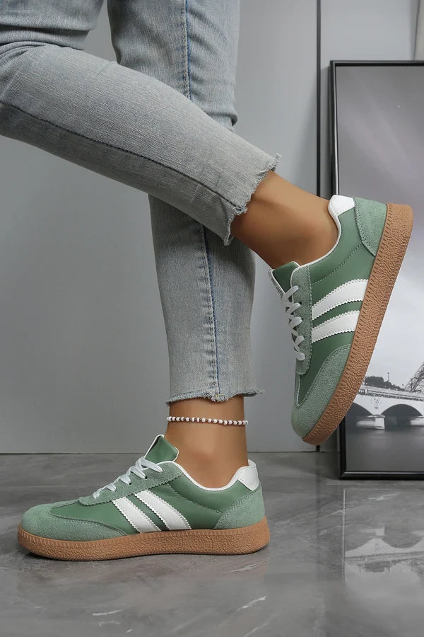 Threaded Pear Goldie Leather Lace Up Shoes