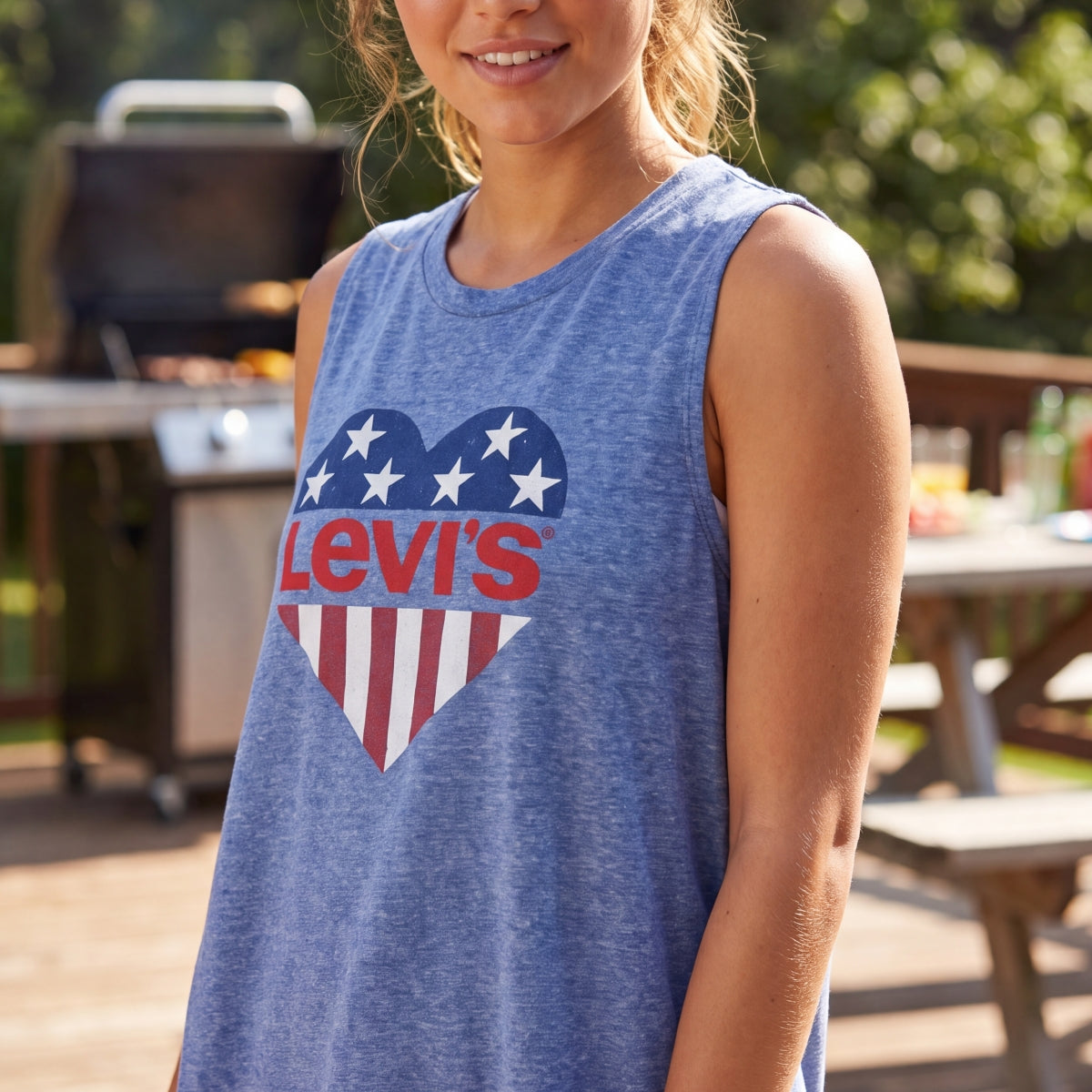 Levi's Women's Meet & Greet Graphic Tank Top