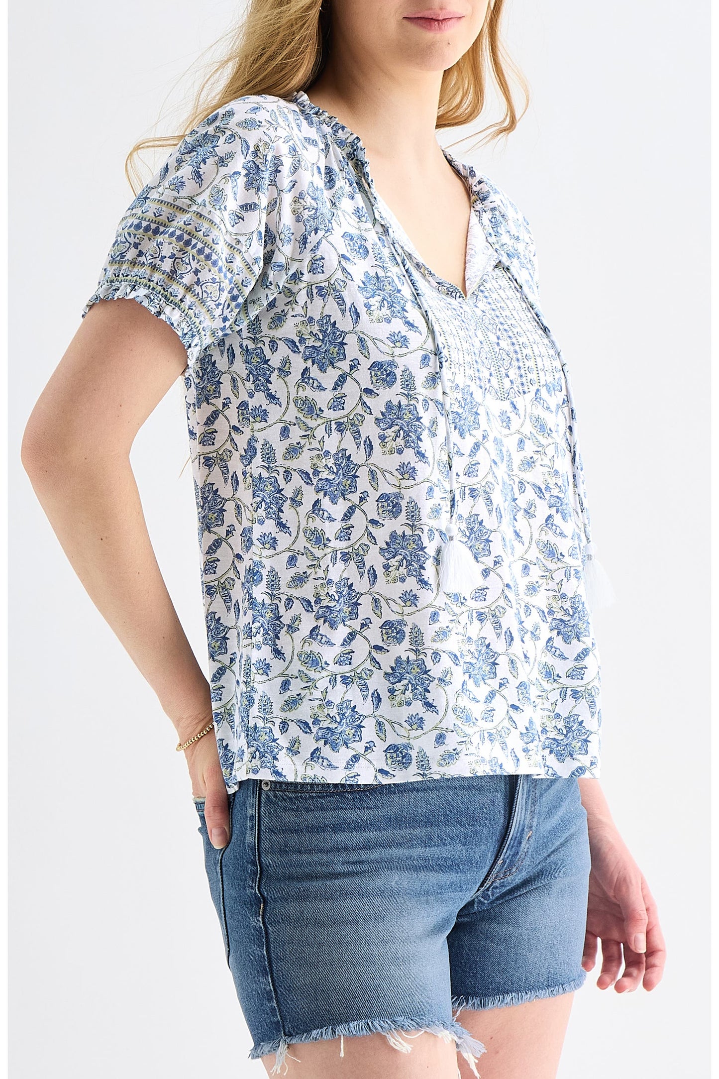 Lucky Brand Women's Short Sleeve Notch Neck - Blue Multi