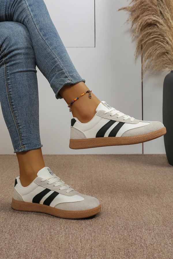 Threaded Pear Harper Leather Lace Up Shoes