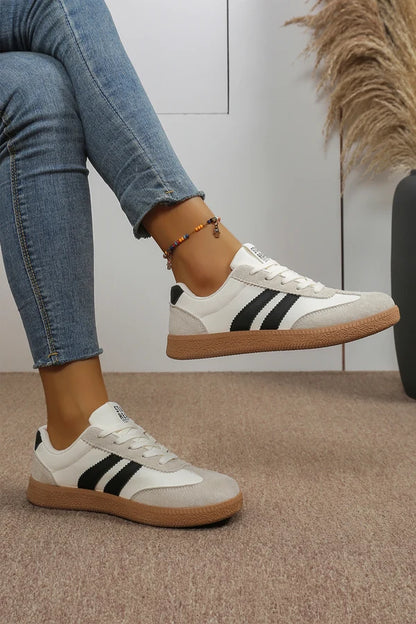 Threaded Pear Harper Leather Lace Up Shoes