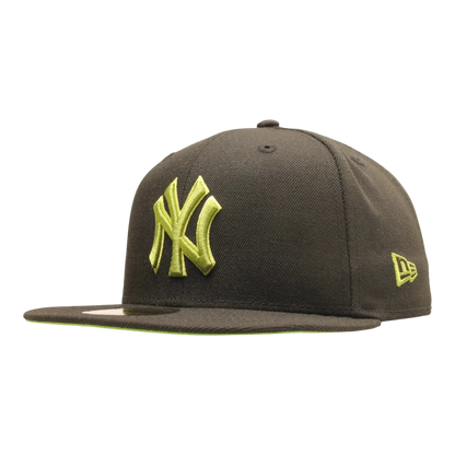 New Era 59Fifty Men Fitted Hat Black New York Yankees 2000 Subway Series Apple Undervisor