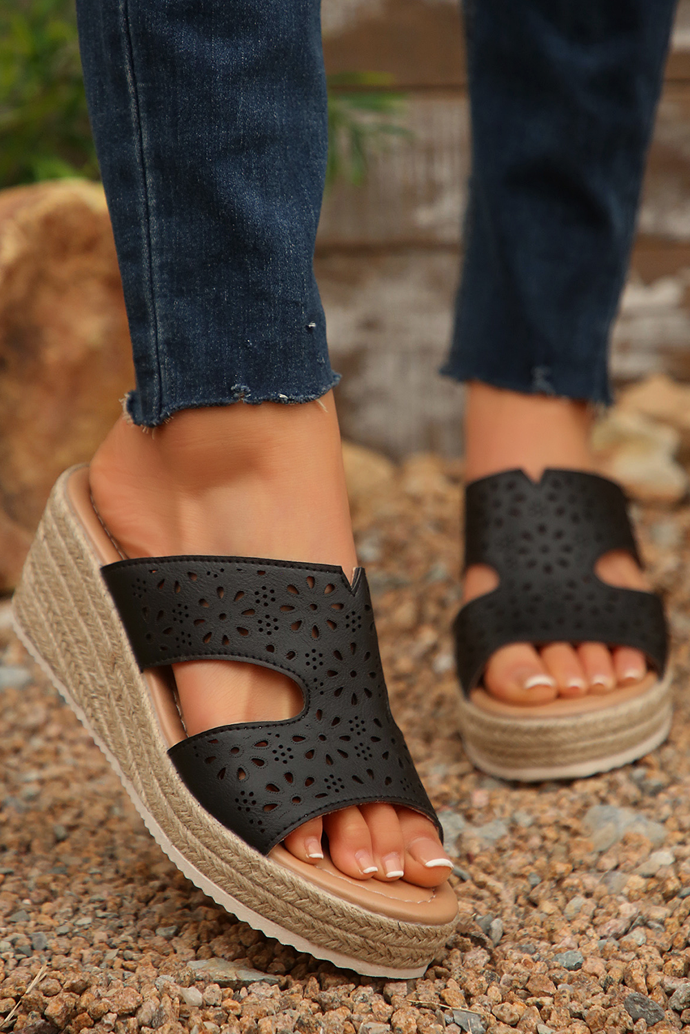 Threaded Pear Casey Leather Wedge Slippers