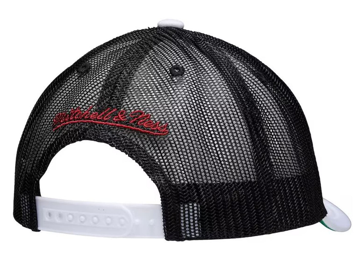 Men's Mitchell & Ness NBA Championship Trucker Bulls - White