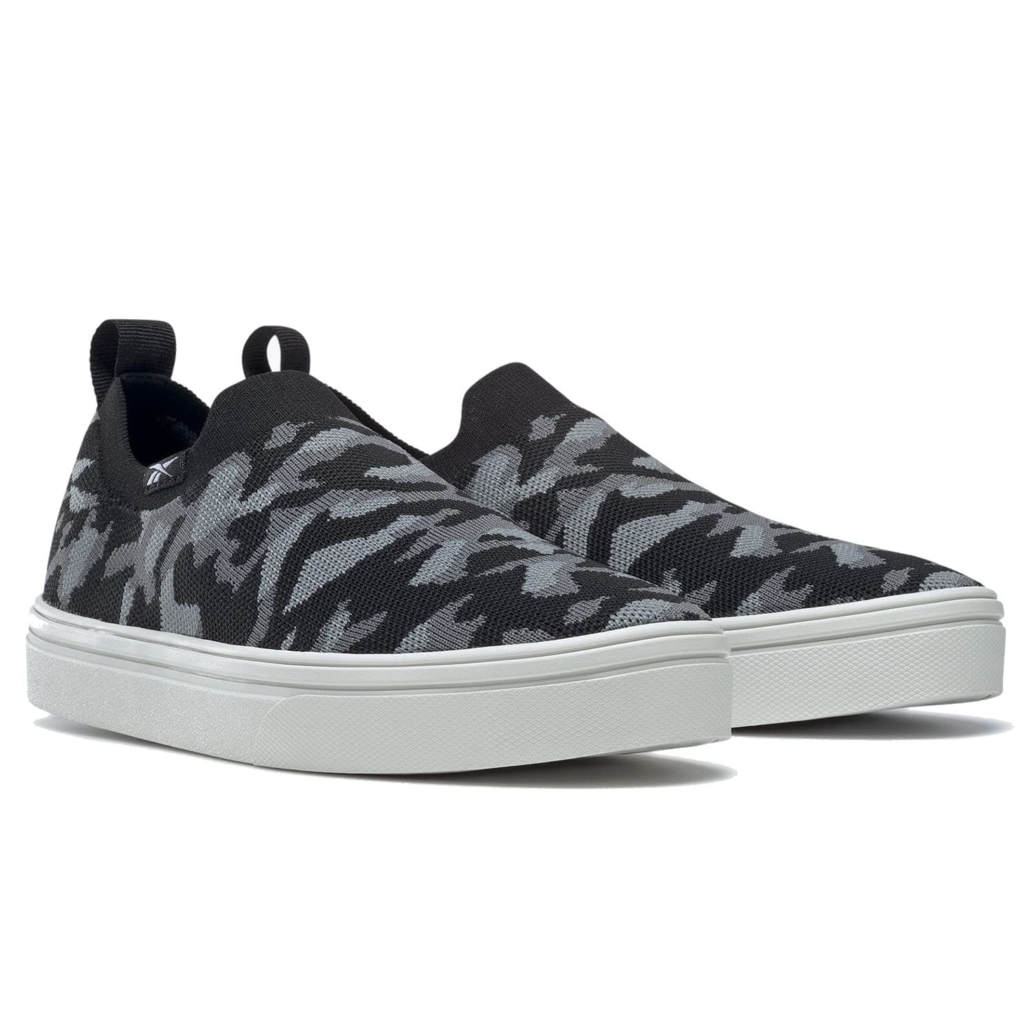 Black/Pugry6/Pugry4-