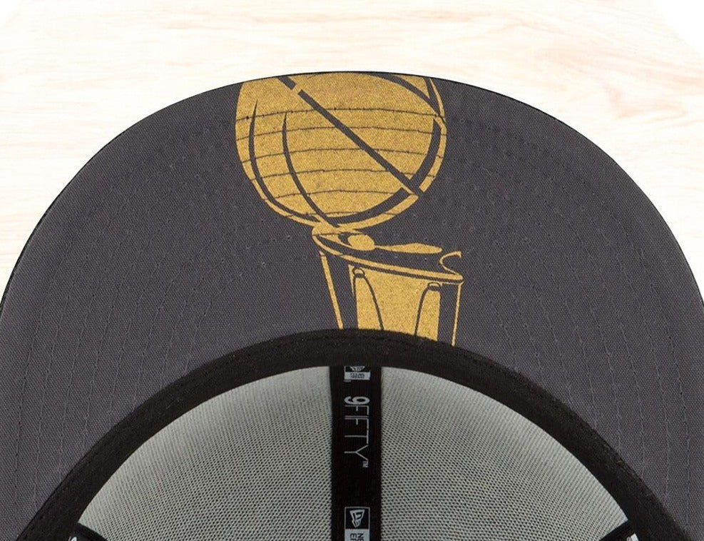 Men's New Era NBA Gs Warriors 950 Snapback '2018 Finals Locker Room '
