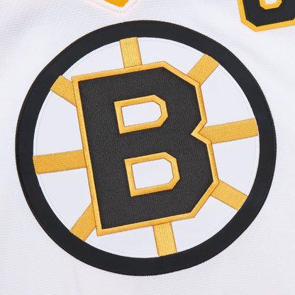 Mitchell & Ness Men's NHL White Jersey Bruins 1973 Johnny Bucyk Jerseys