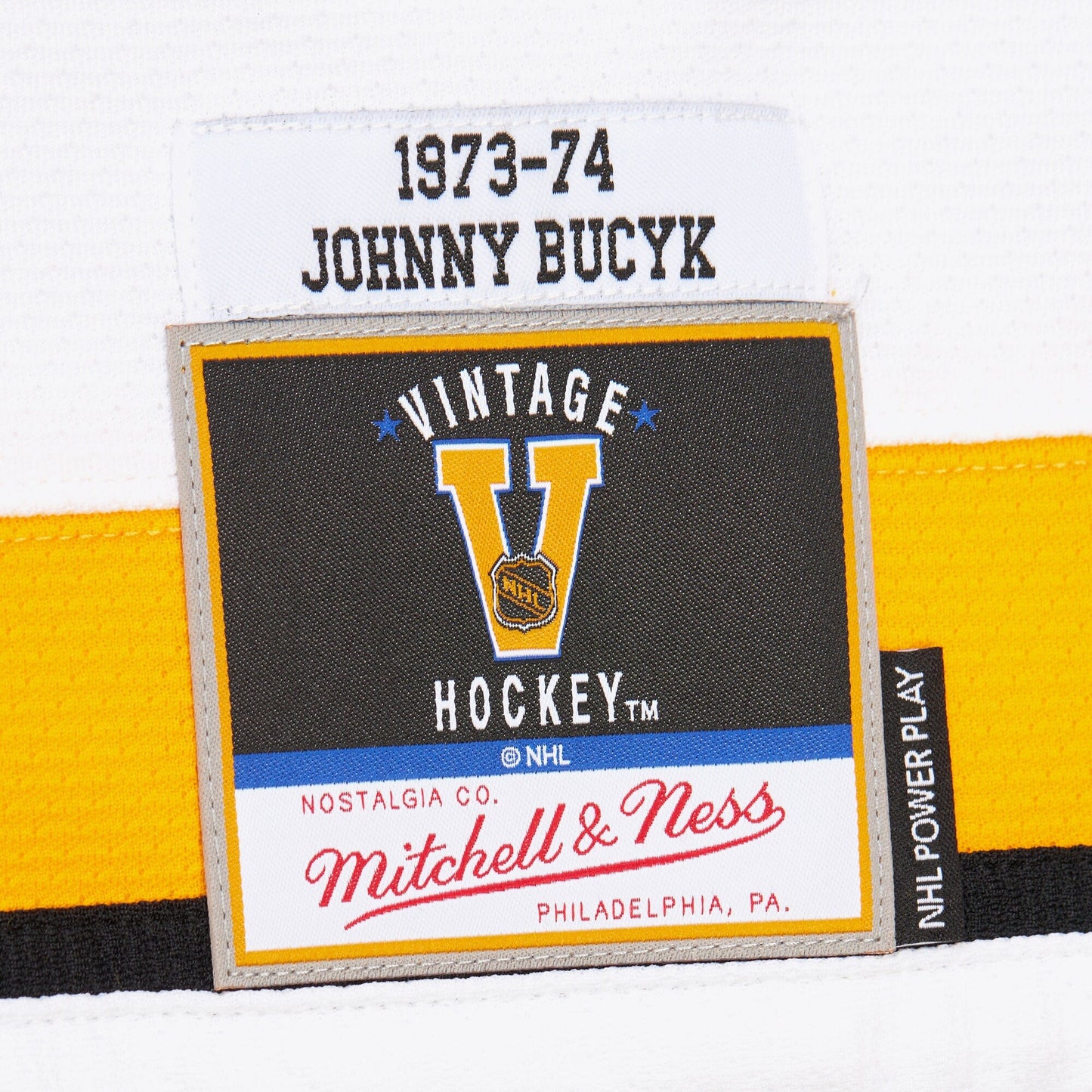 Men's Mitchell & Ness Nhl White Jersey Bruins 1973 Johnny Bucyk