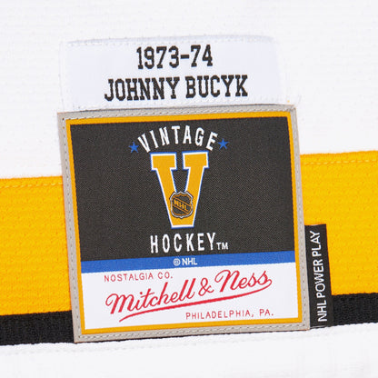 Mitchell & Ness Men's NHL White Jersey Bruins 1973 Johnny Bucyk Jerseys