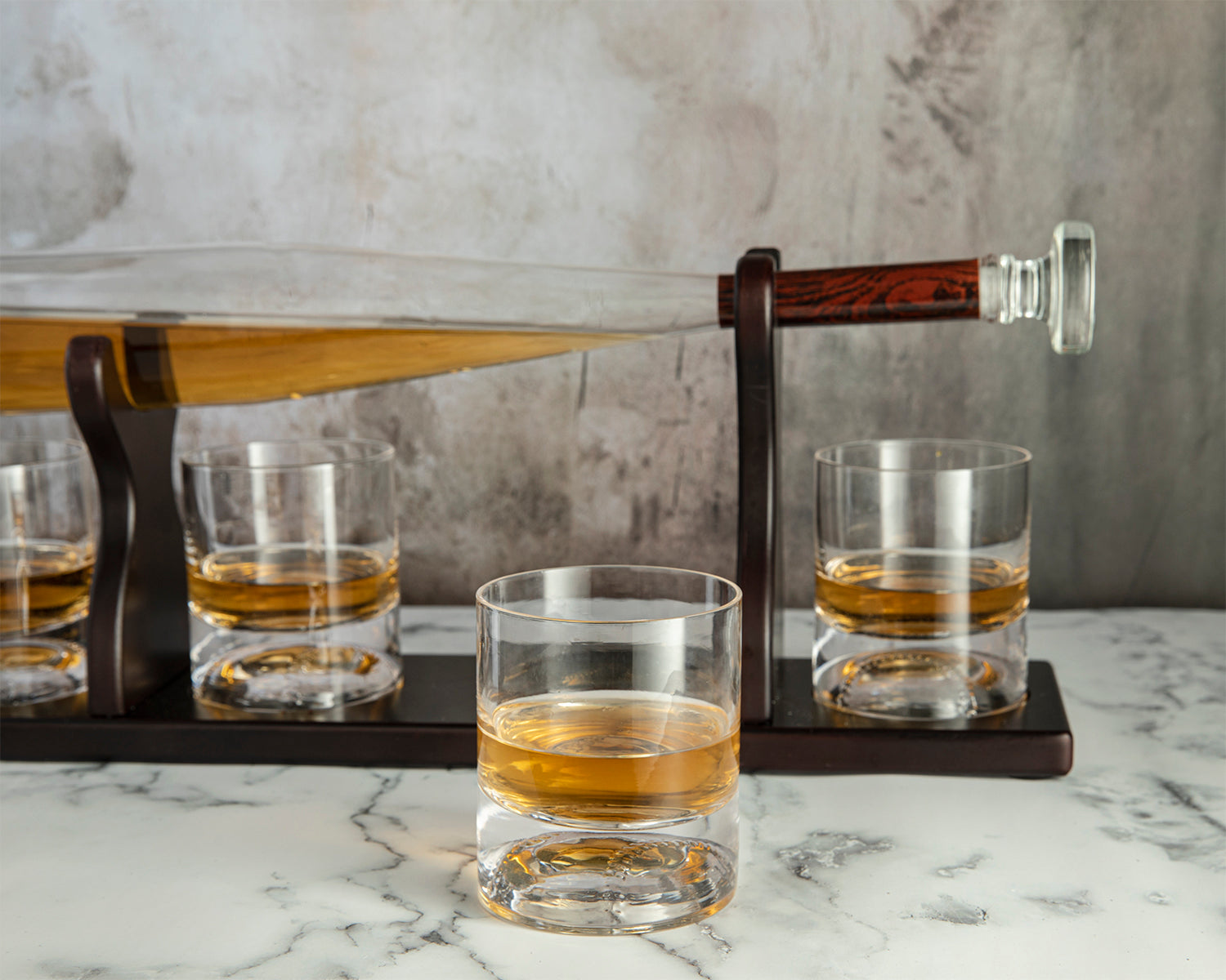 The Wine Savant Baseball Bat Decanter - Thumbnail 2