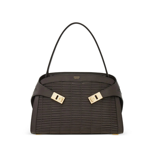 Shoulder Hug Bag Brown