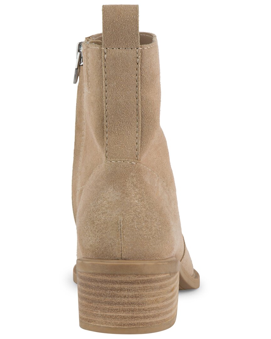 sand suede-
