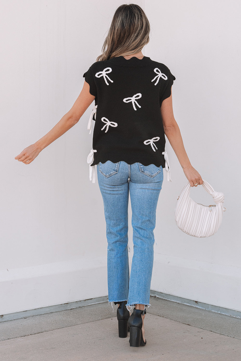 Threaded Pear Dayana Bow Print Side Ties Sweater Top