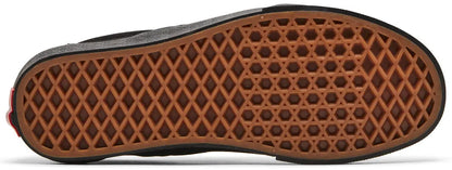 [vn000eyebka] Mens Vans Ua Classic Slip-on Black/black - Black/black