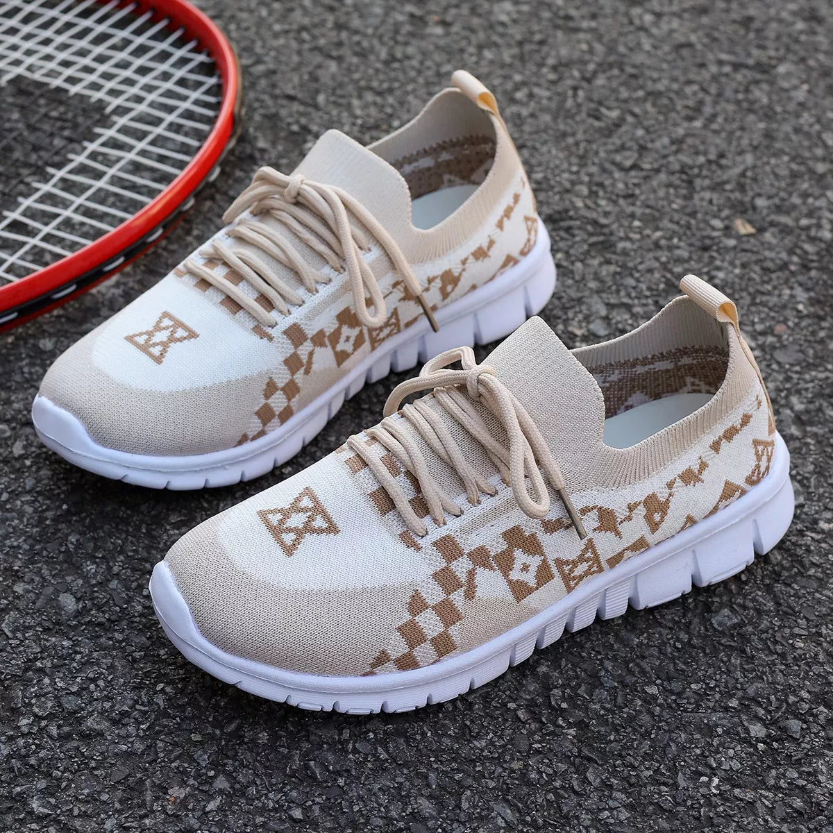 Breathable Mesh Lace Up Sneakers