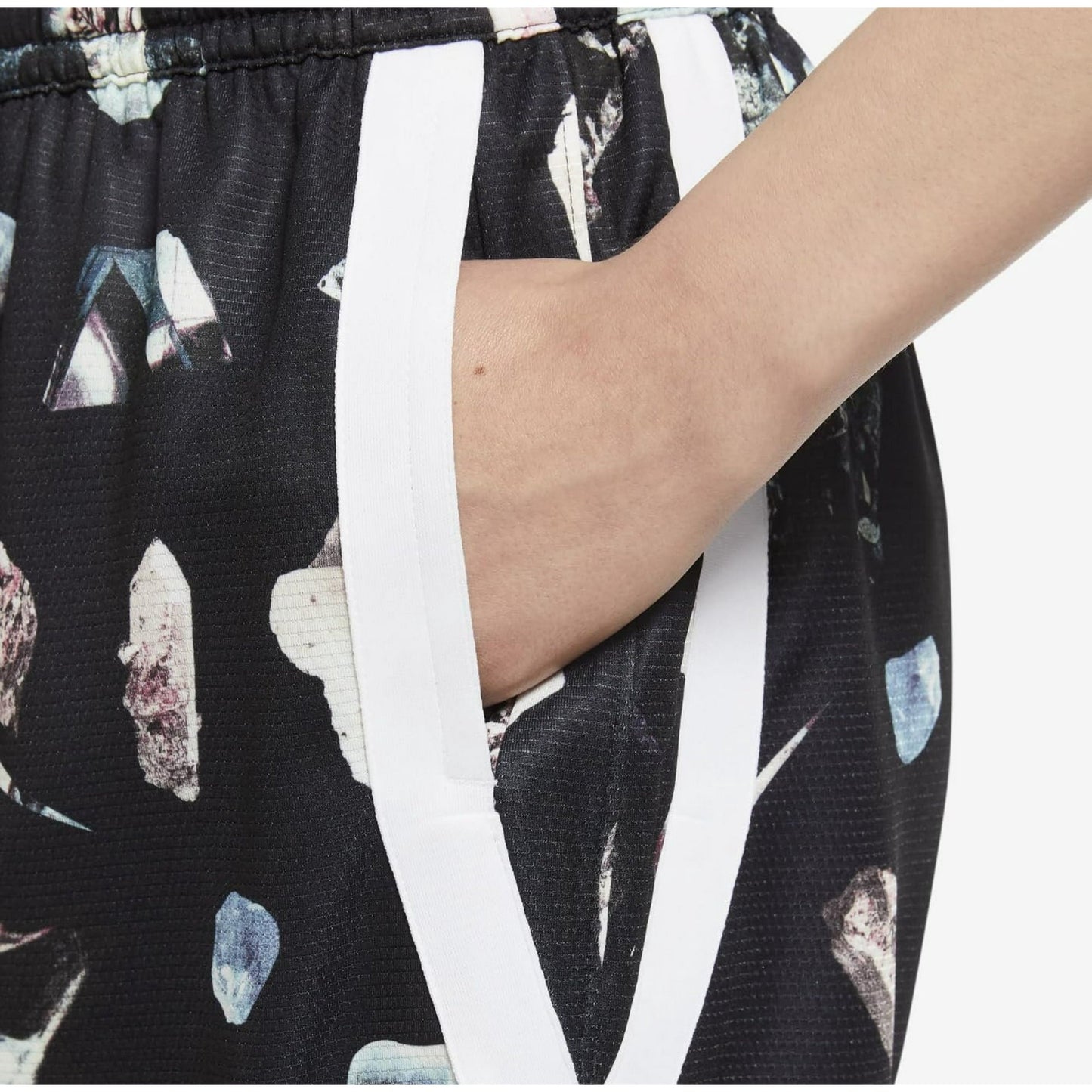 Nike Women's Fly Crossover Printed Basketball Shorts Reflective Shorts