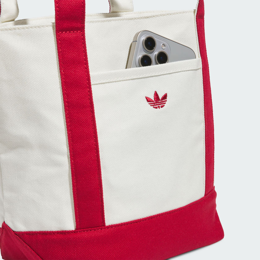 Off White / Team Victory Red-