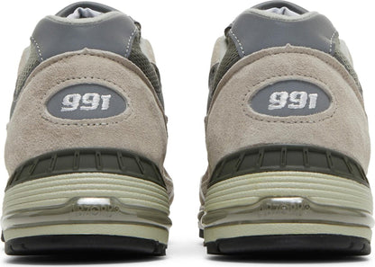 New Balance Women's W991 'Miukgrey' Sneakers