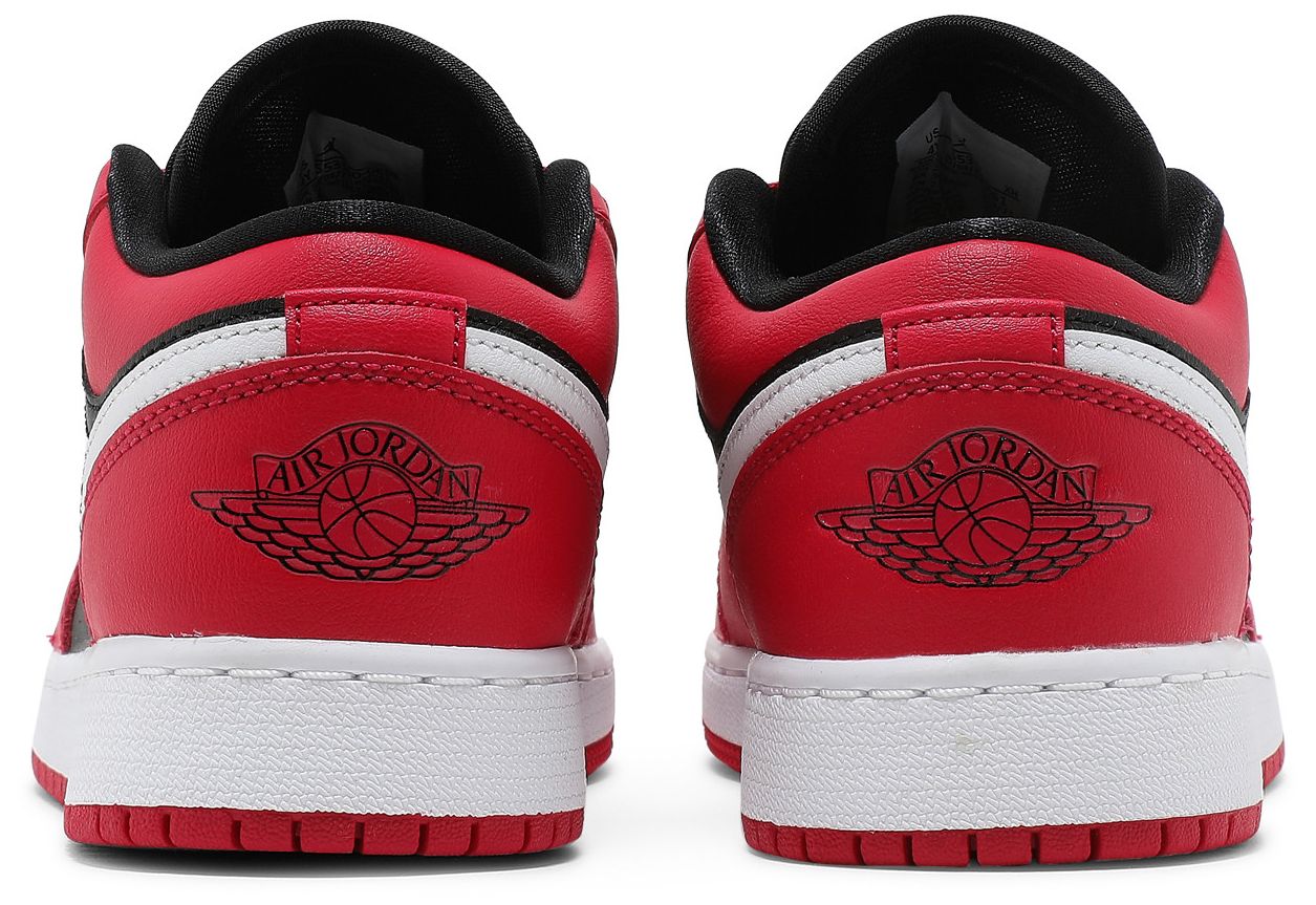 Air Jordan Grade School Retro 1 Low 'Black Very Berry' Gs (Gs)
