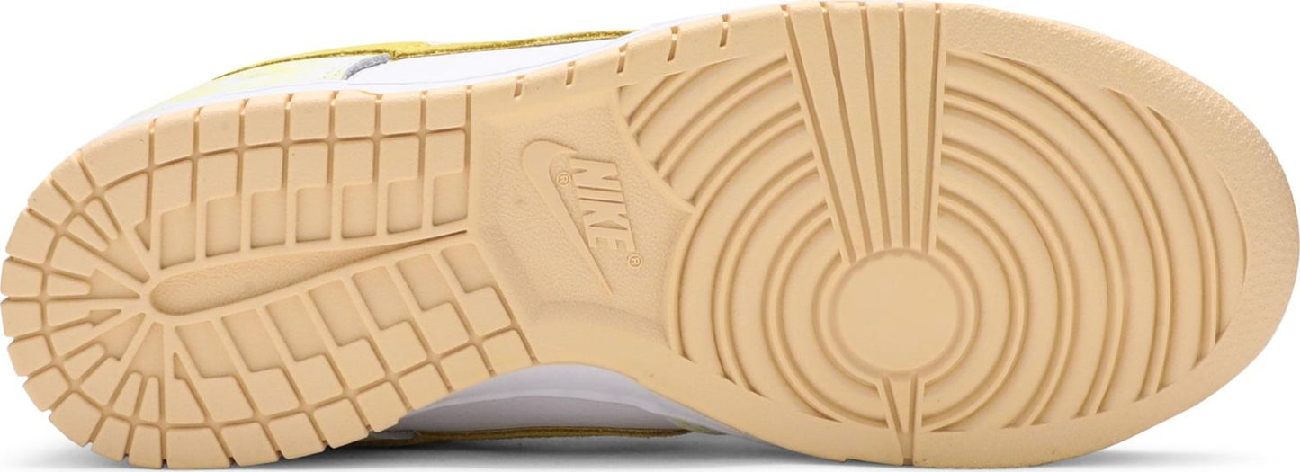 Nike Women's Dunk Low 'Yellow Strike' W Sneakers