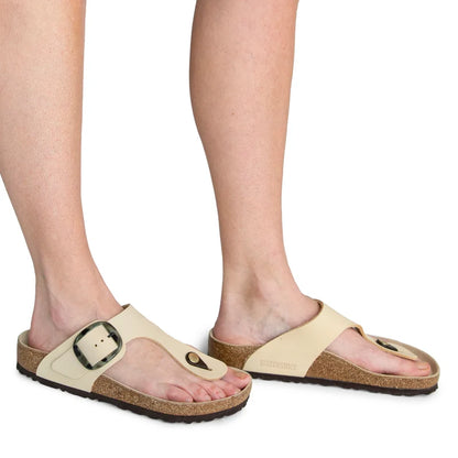 Birkenstock Gizeh Big Buckle Leather Cognac