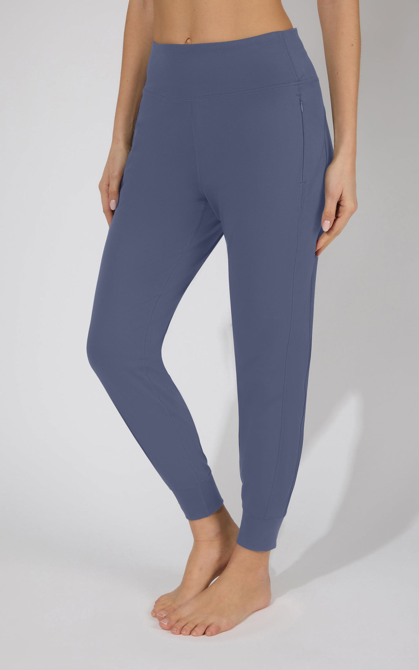 Interlock Zipper Pockets Greenwich Jogger - Our Linen Story