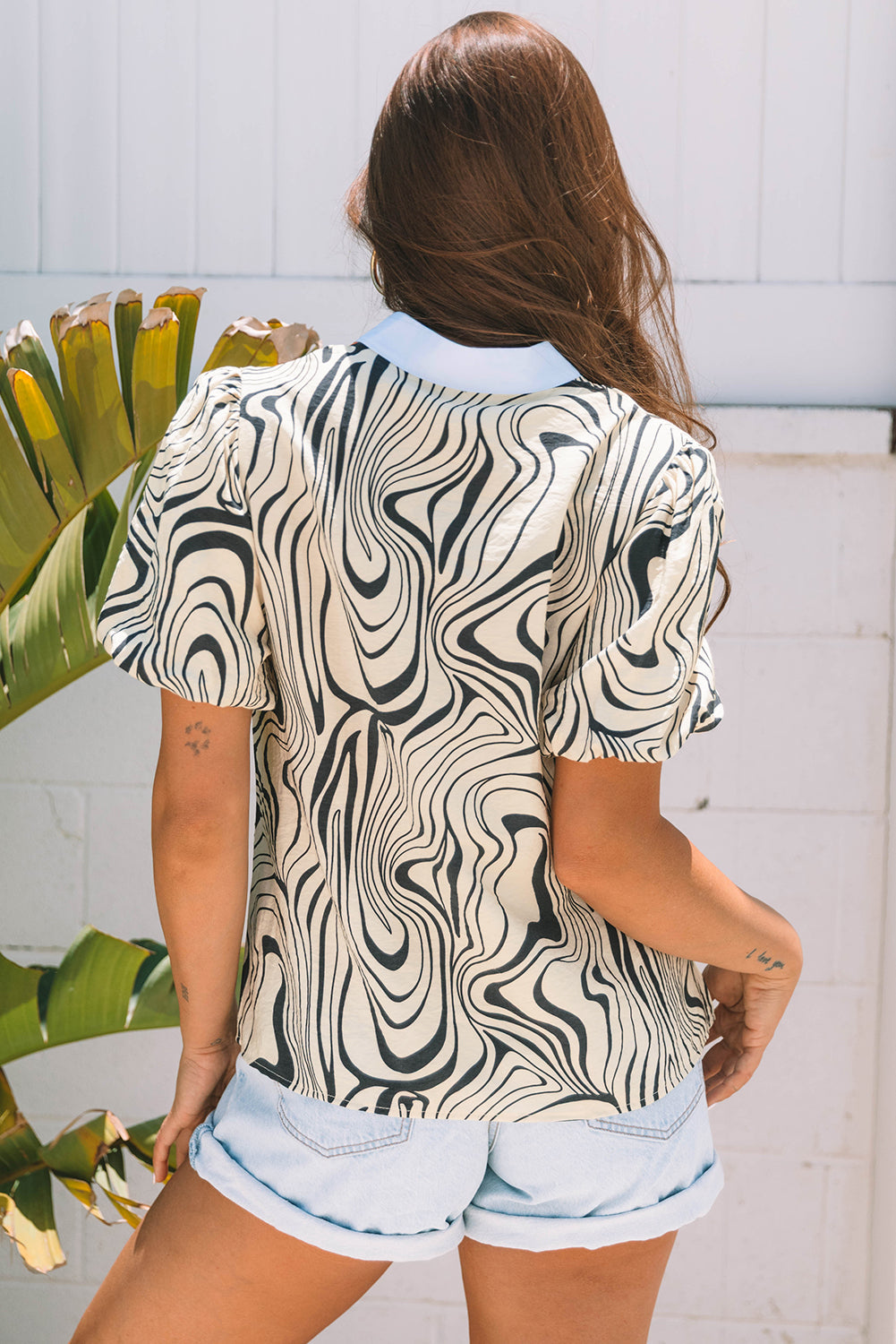 Threaded Pear Delilah Zebra Stripe V-Neck Short Sleeve Blouse