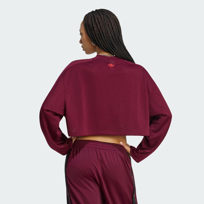 Maroon-