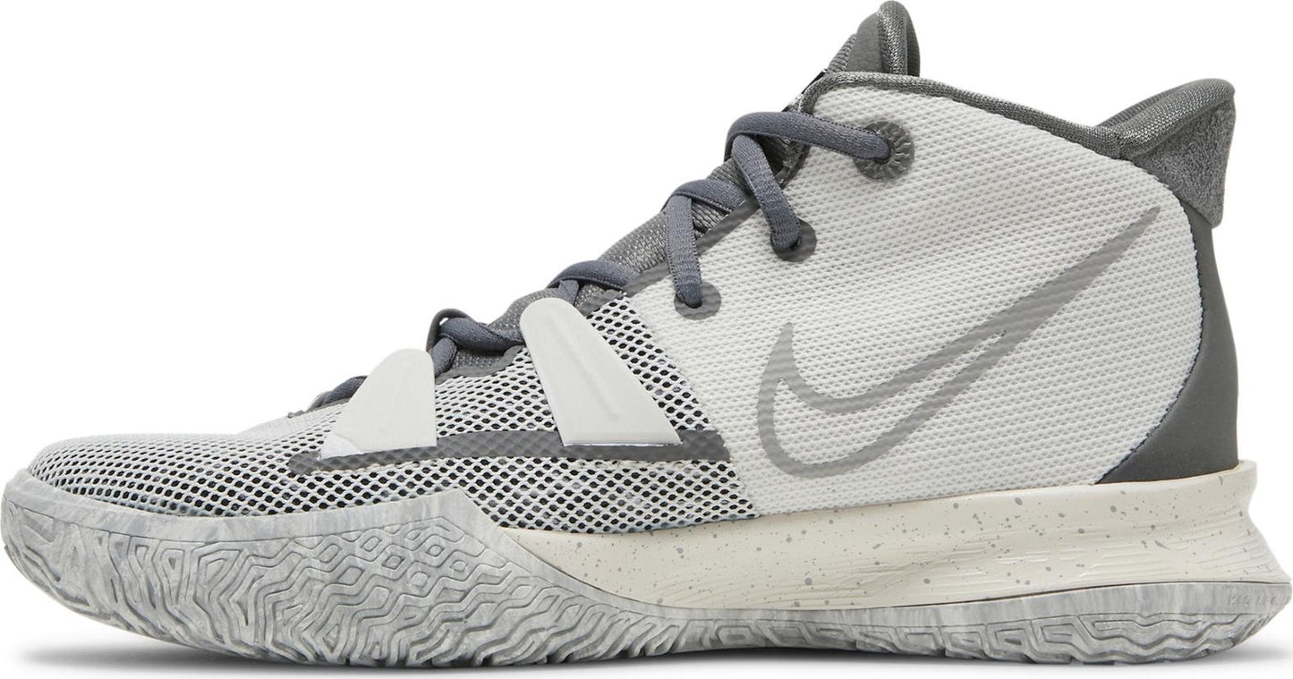 Nike Youth Kyrie 7 Se Gs Shoes
