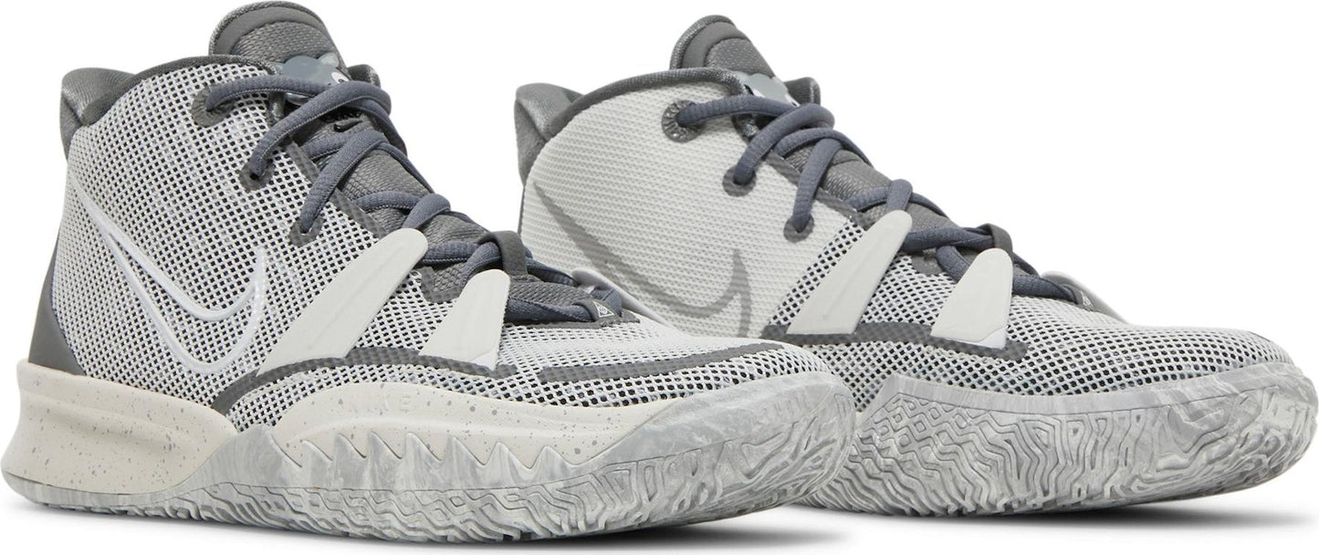 Nike Youth Kyrie 7 Se Gs Shoes