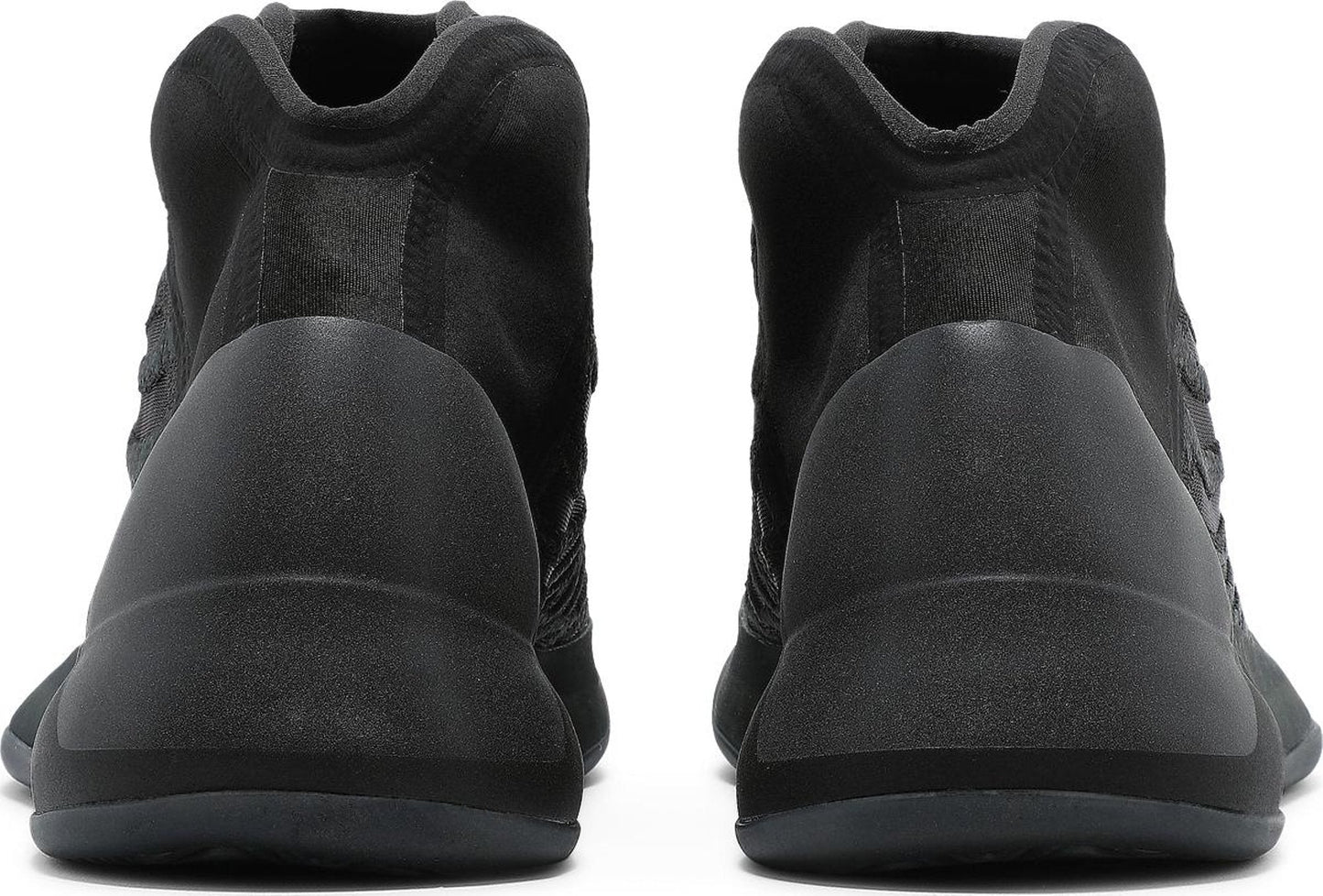 adidas Men's Yeezy Qntm 'Onyx' Sneakers