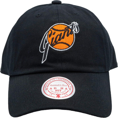 Mitchell & Ness Men's MLB Evergreen Strapback Coop Giants Ball Caps