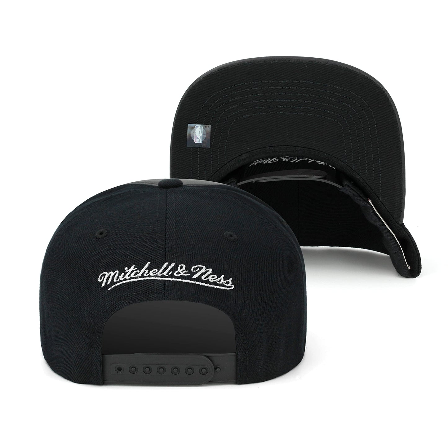 Mitchell & Ness Men's NBA Chicago Bulls Day One Snapback