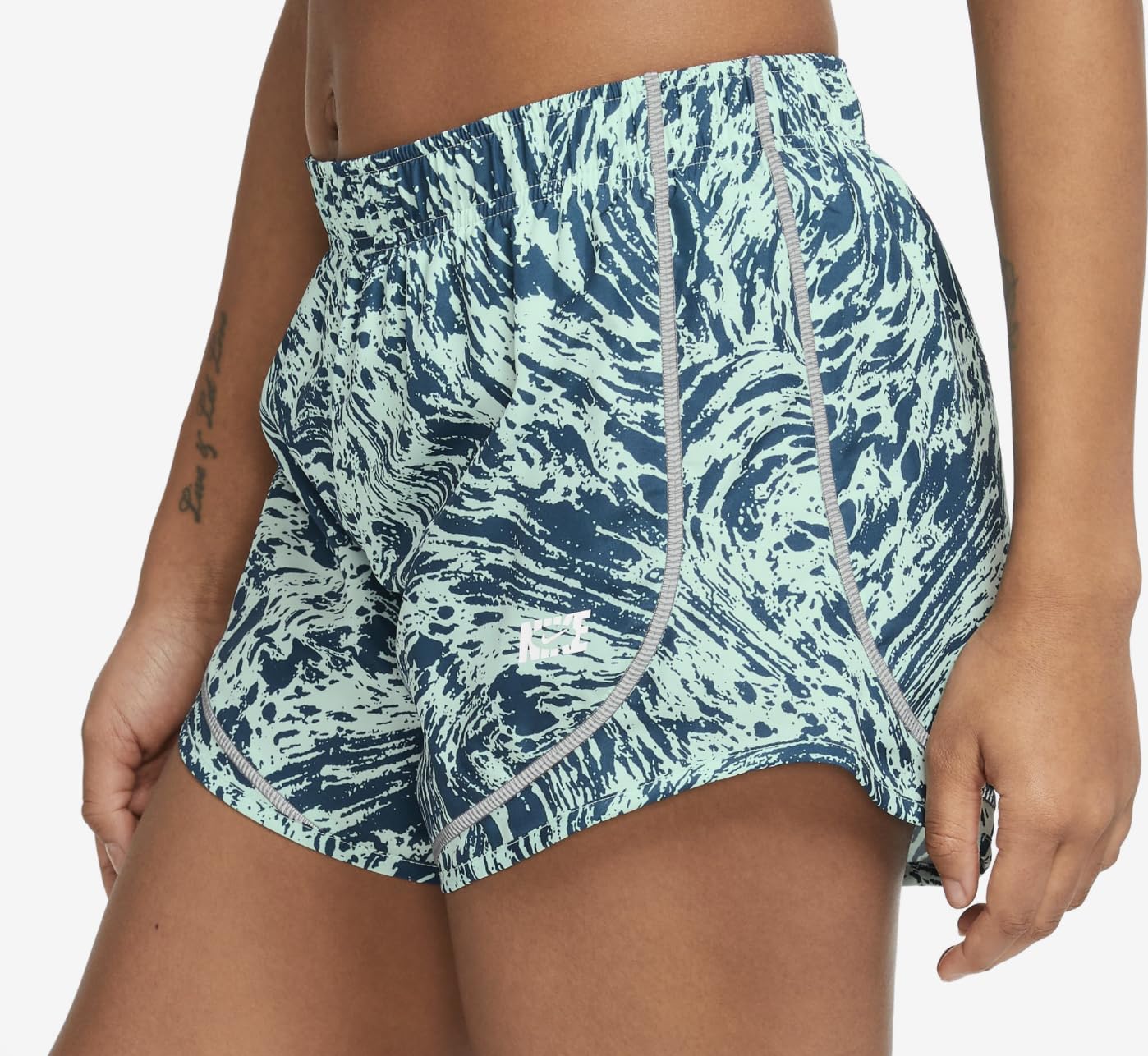 Nike Women's Dri-Fit Icon Clash Tempo Shorts