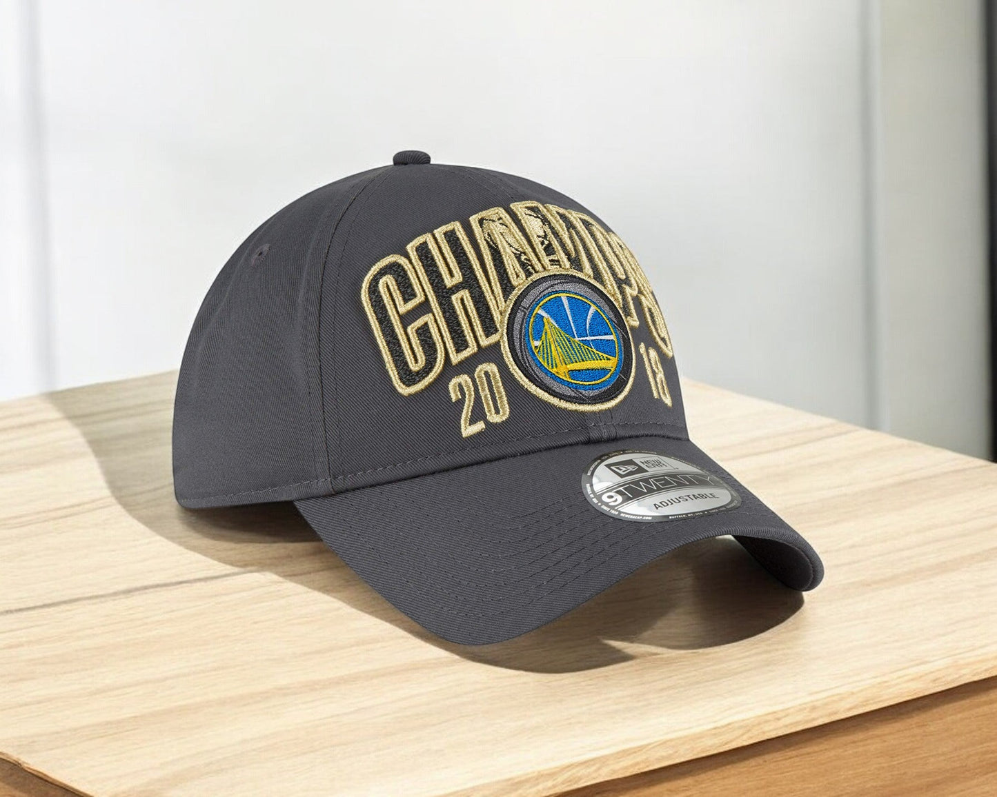 New Era Men's NBA Golden State Warriors Champs 18 9Twenty Strapback Hats