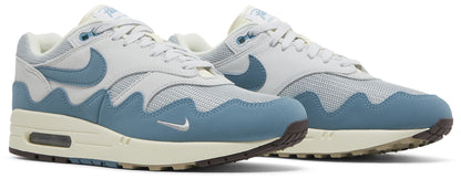 Nike Men's Air Max 1 'Patta Waves Noise Aqua' With Bracelet Sneakers