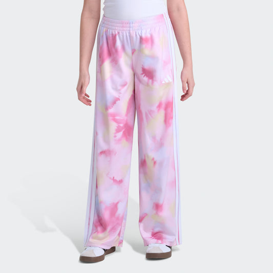 Pink-