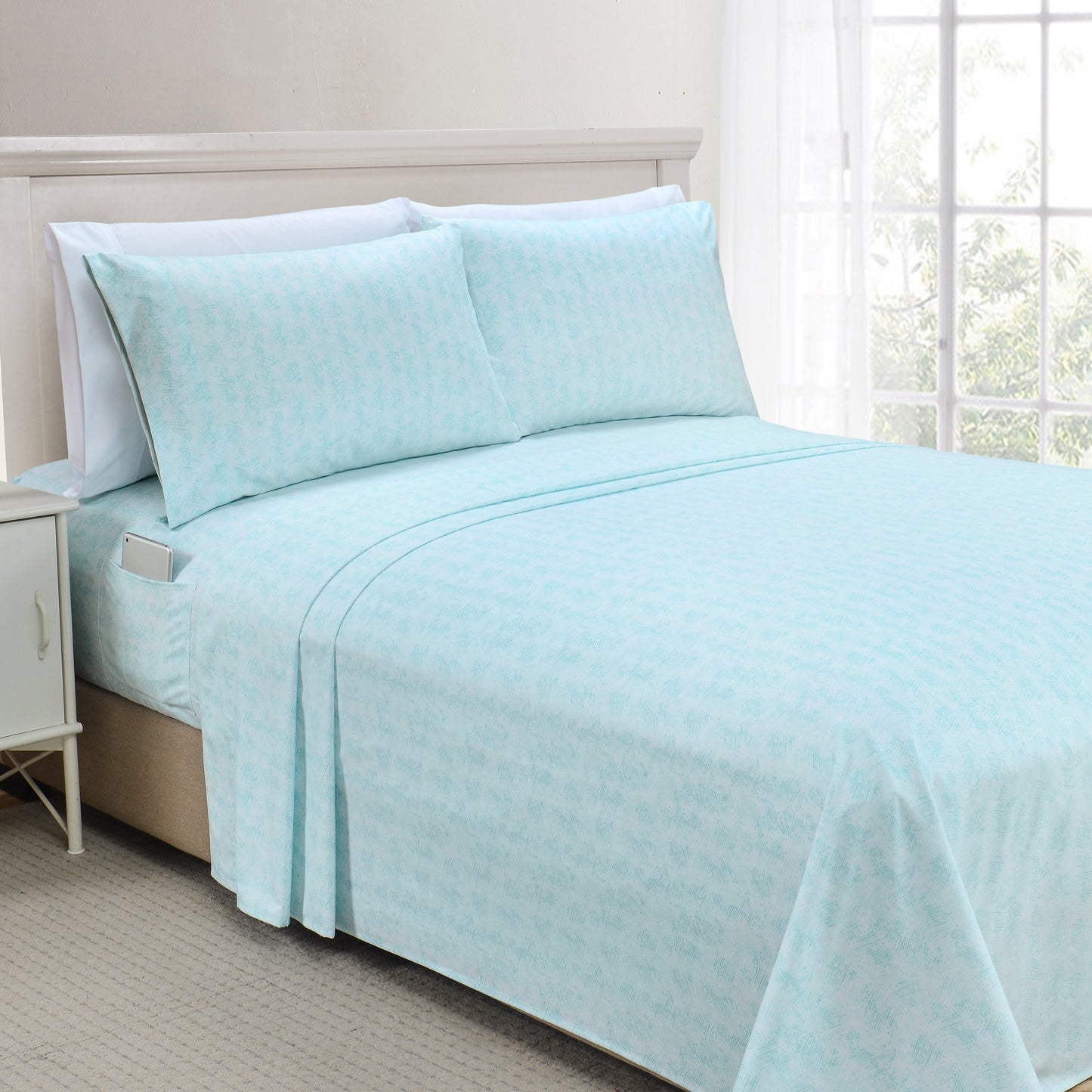 Mocassi 6-Piece Floral and Stripe Pattern Sheet Set - Soft as a Hotel Premium Quality Bedding