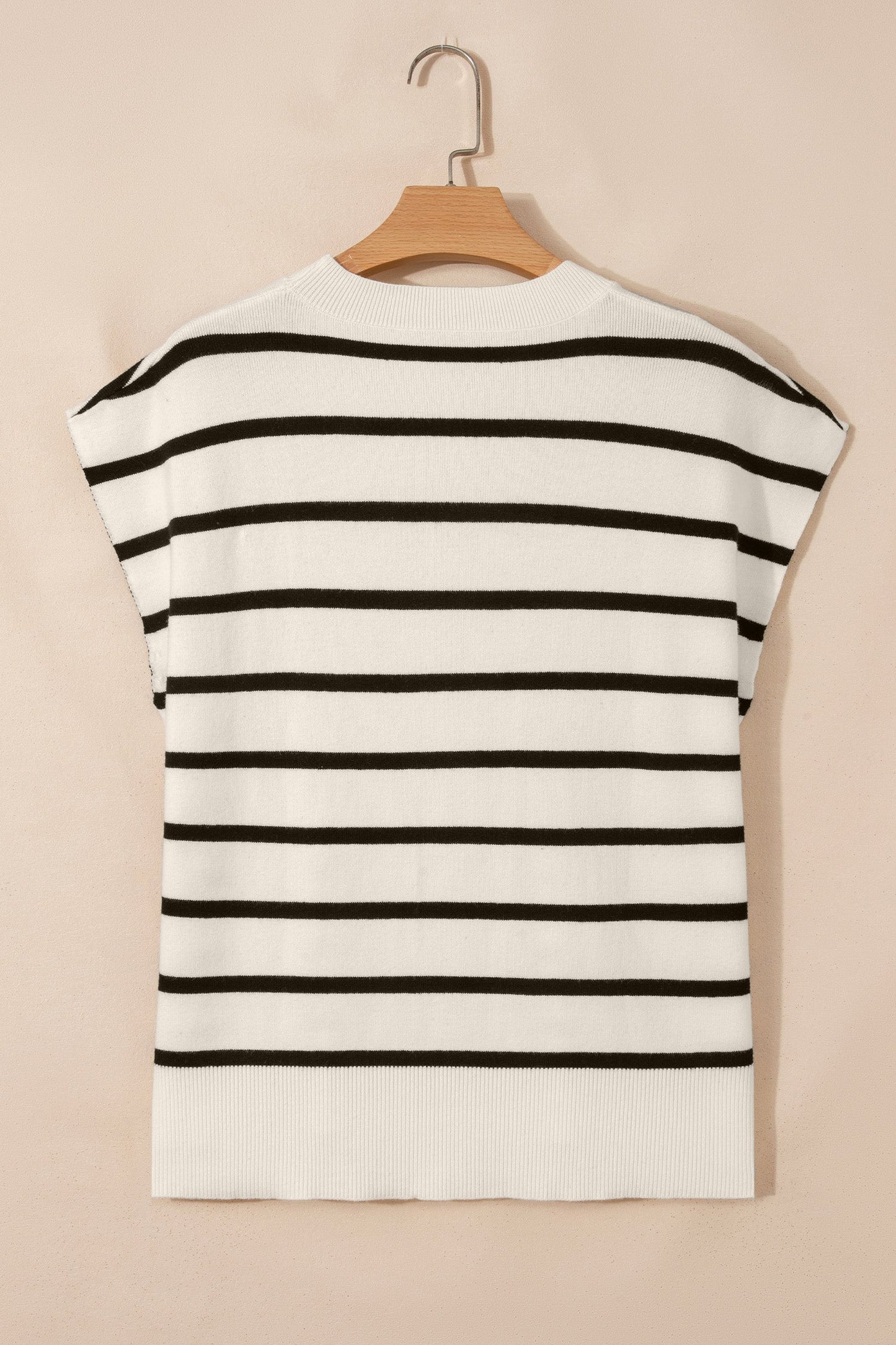 Threaded Pear Alayna Crewneck Short Sleeve Sweater