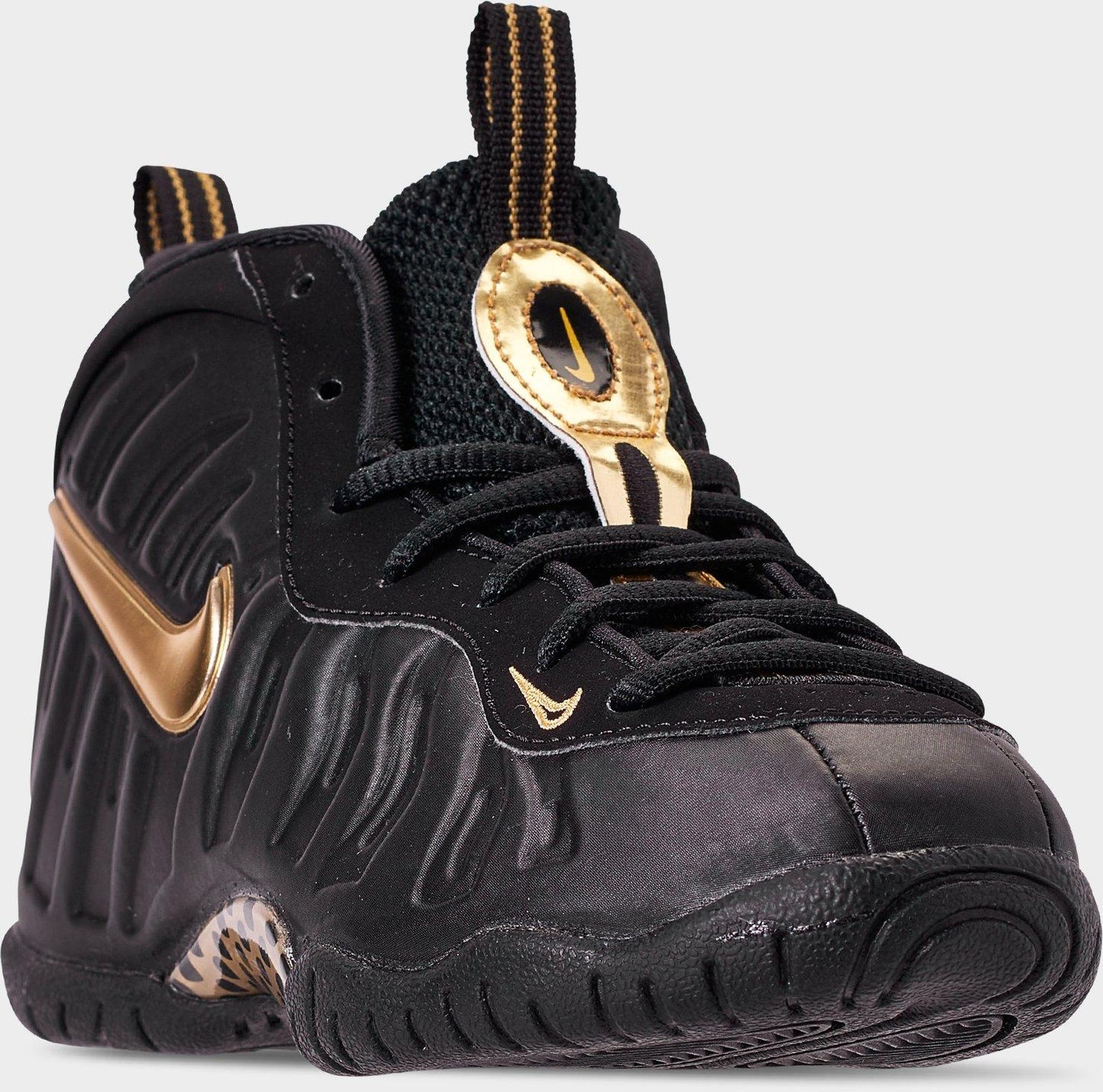 Preschool Nike Air Foamposite Pro 'Black Metallic Gold' - 843755-010