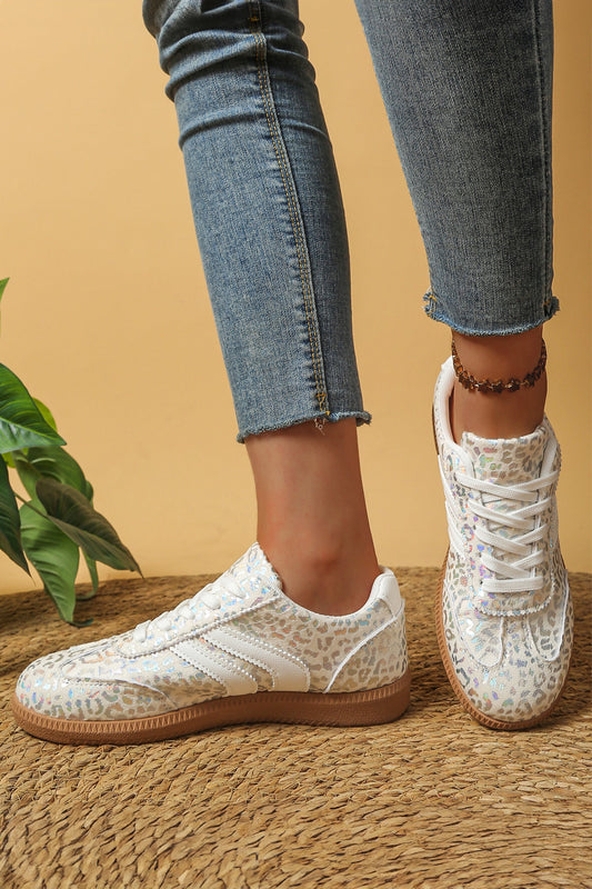 Threaded Pear Logan Printed Lace Up Sneakers