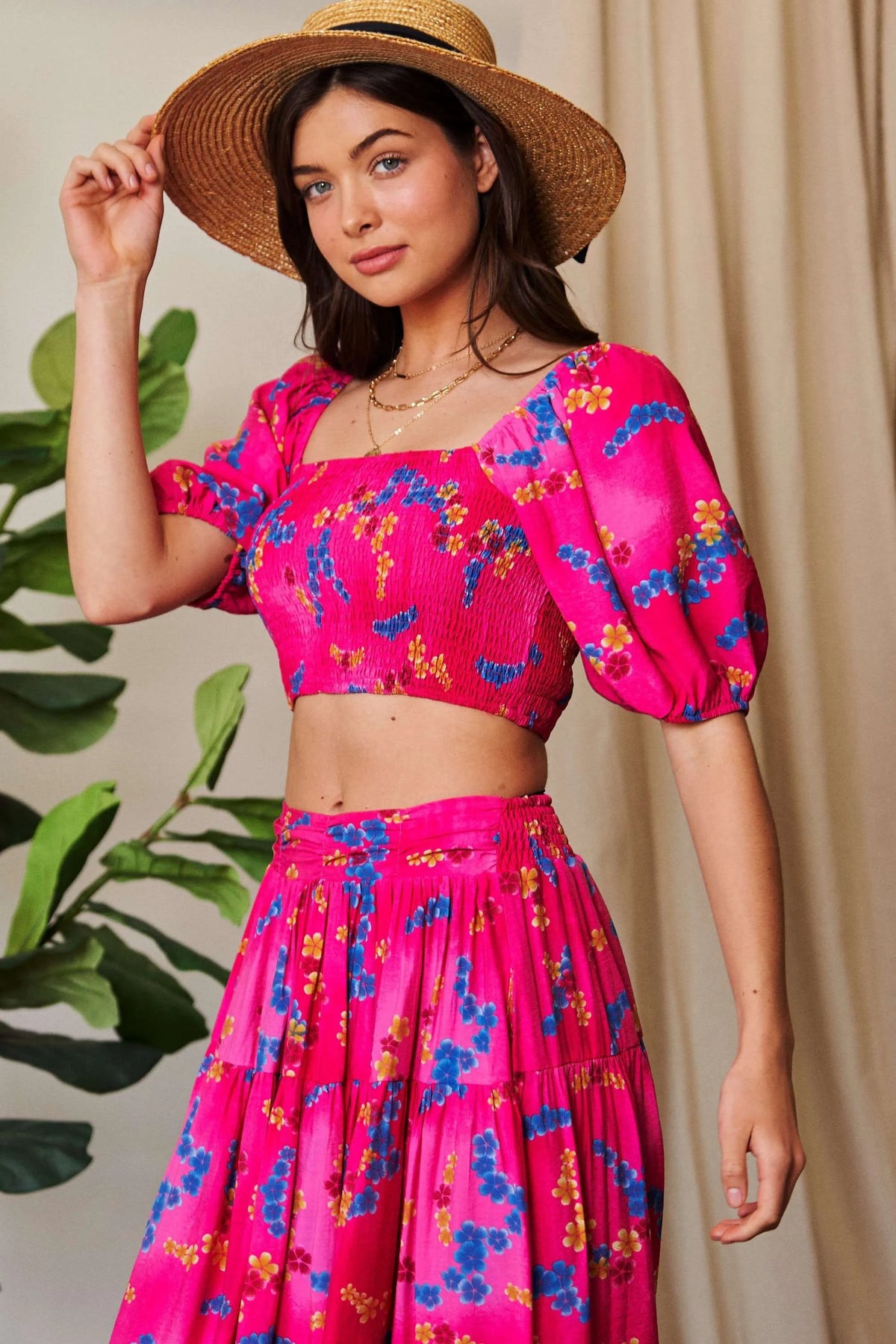 Davi & Dani Smocing Bodice Puff Short Sleeve Printed Crop Top