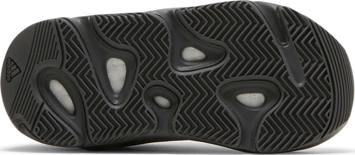 Infant adidas Yeezy 700 Mnvn