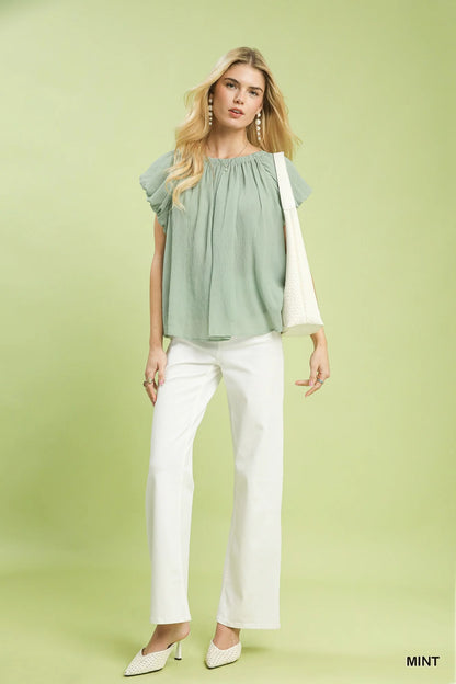 Umgee Crinkle Flutter Sleeve Peasant Top in Mint