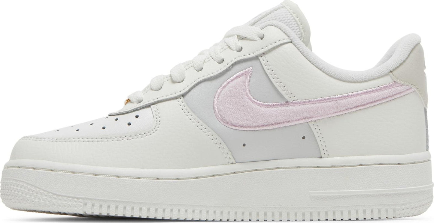 Nike Women's Air Force 1 Low 'White Pink' W Sneakers