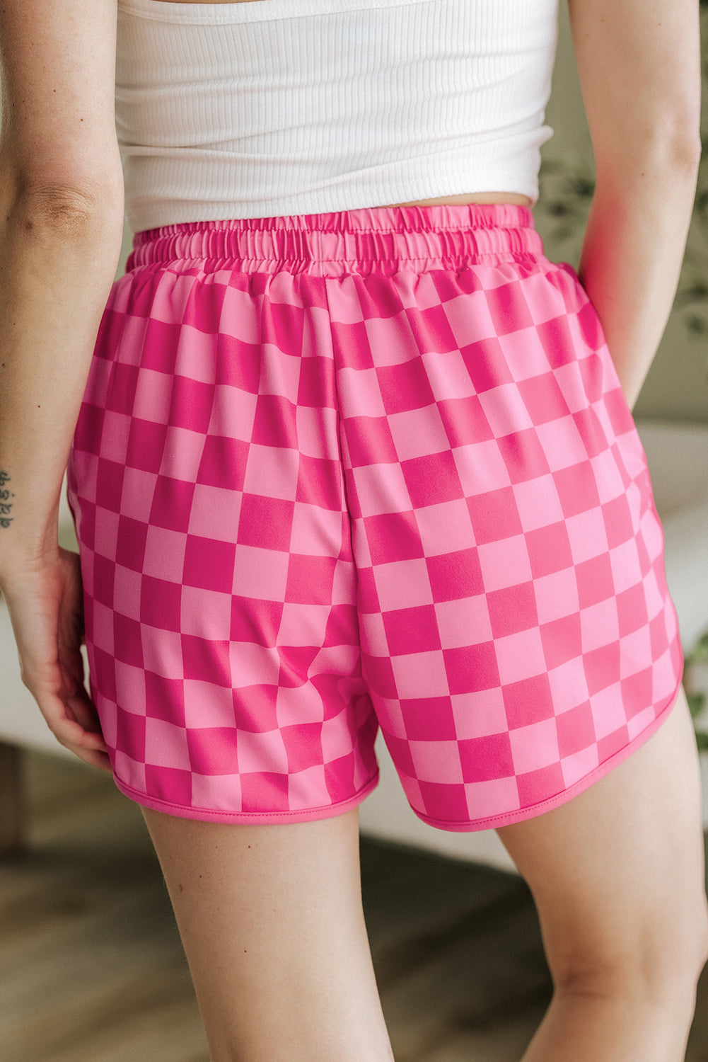 Threaded Pear Checkered Drawstring Casual Shorts