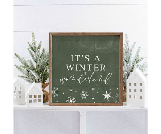 Kendrick Home It's A Winter Wonderland Snowflakes Green