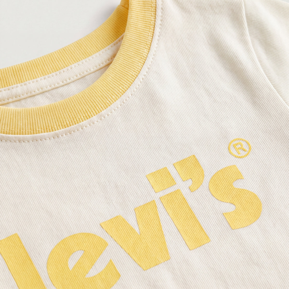 White/Yellow-
