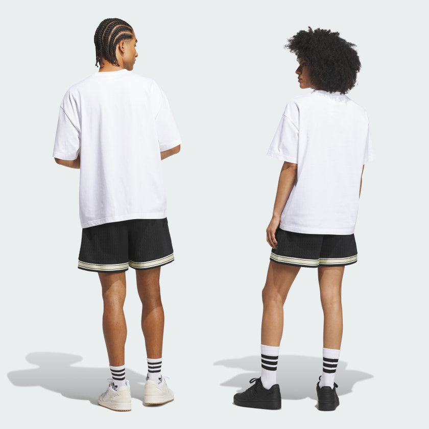 Black / Cream White / Black-