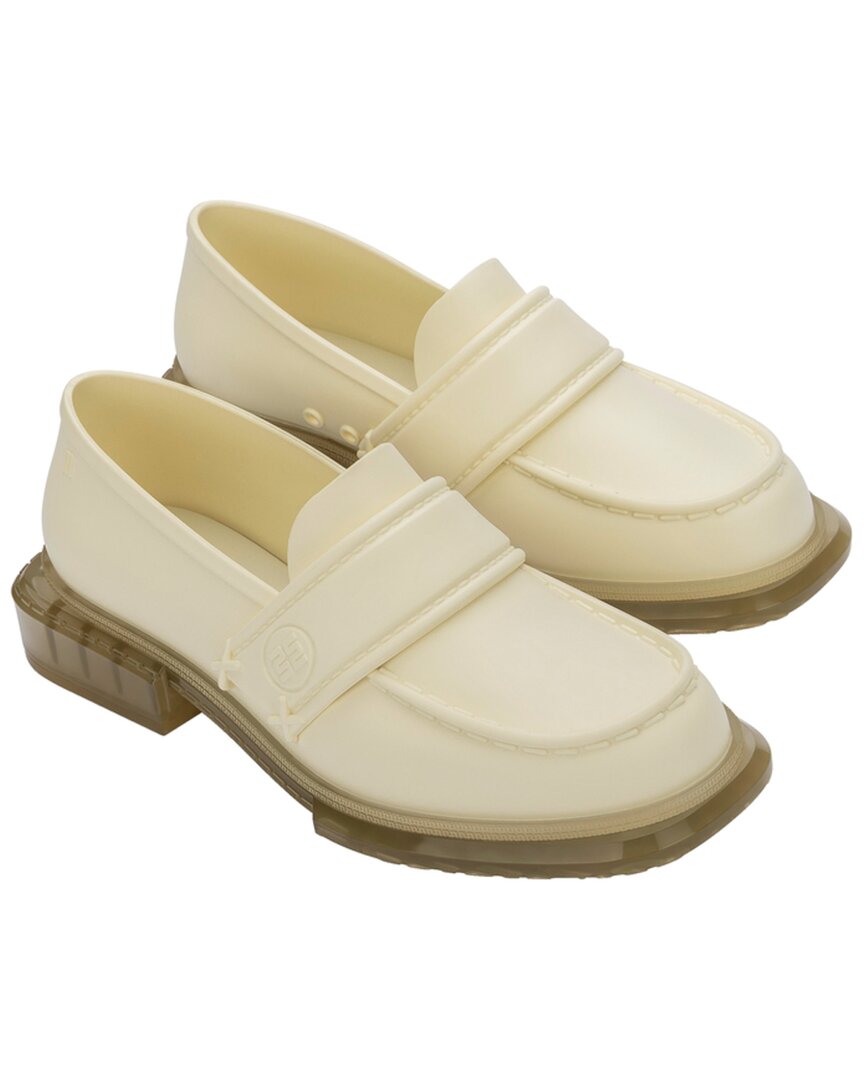 BEIGE-